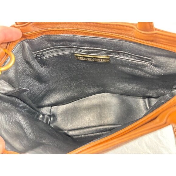 Preswick & Moore Brown Quilted Purse - Picture 11 of 13